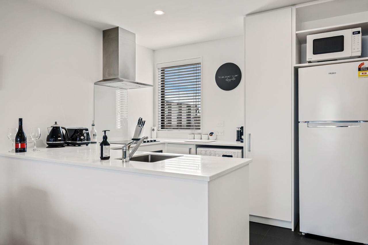 2 Bedroom City Pad With Free Car Park Christchurch Bagian luar foto