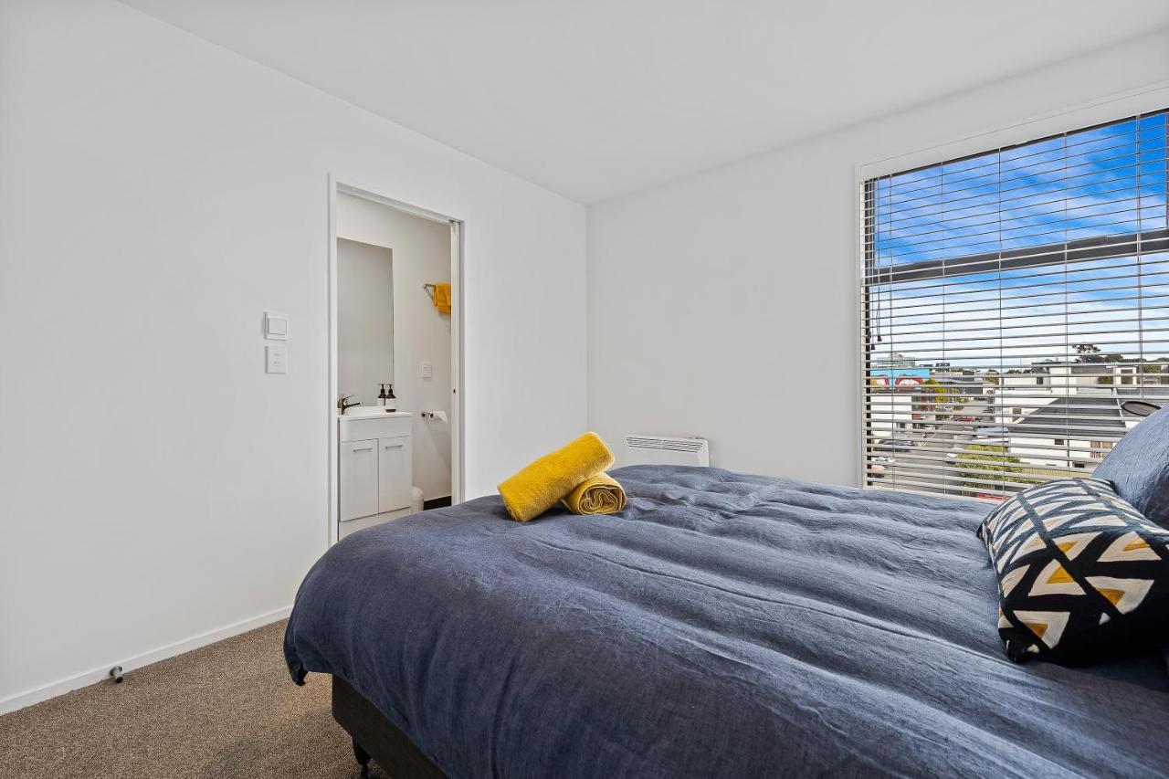 2 Bedroom City Pad With Free Car Park Christchurch Bagian luar foto