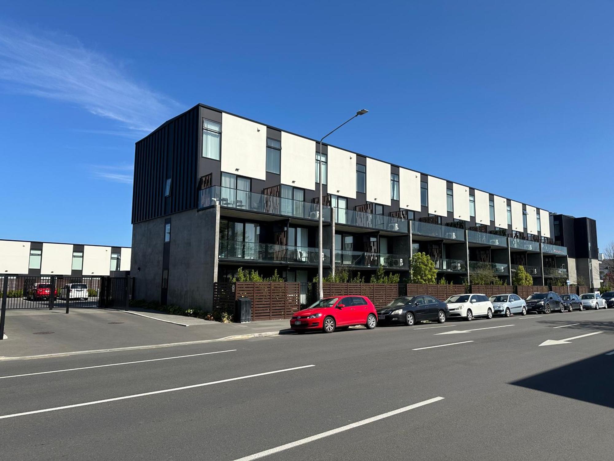 2 Bedroom City Pad With Free Car Park Christchurch Bagian luar foto